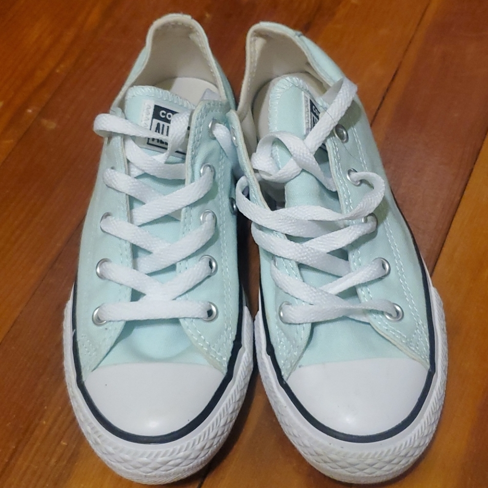 Size 2 Girls Light Teal Converse